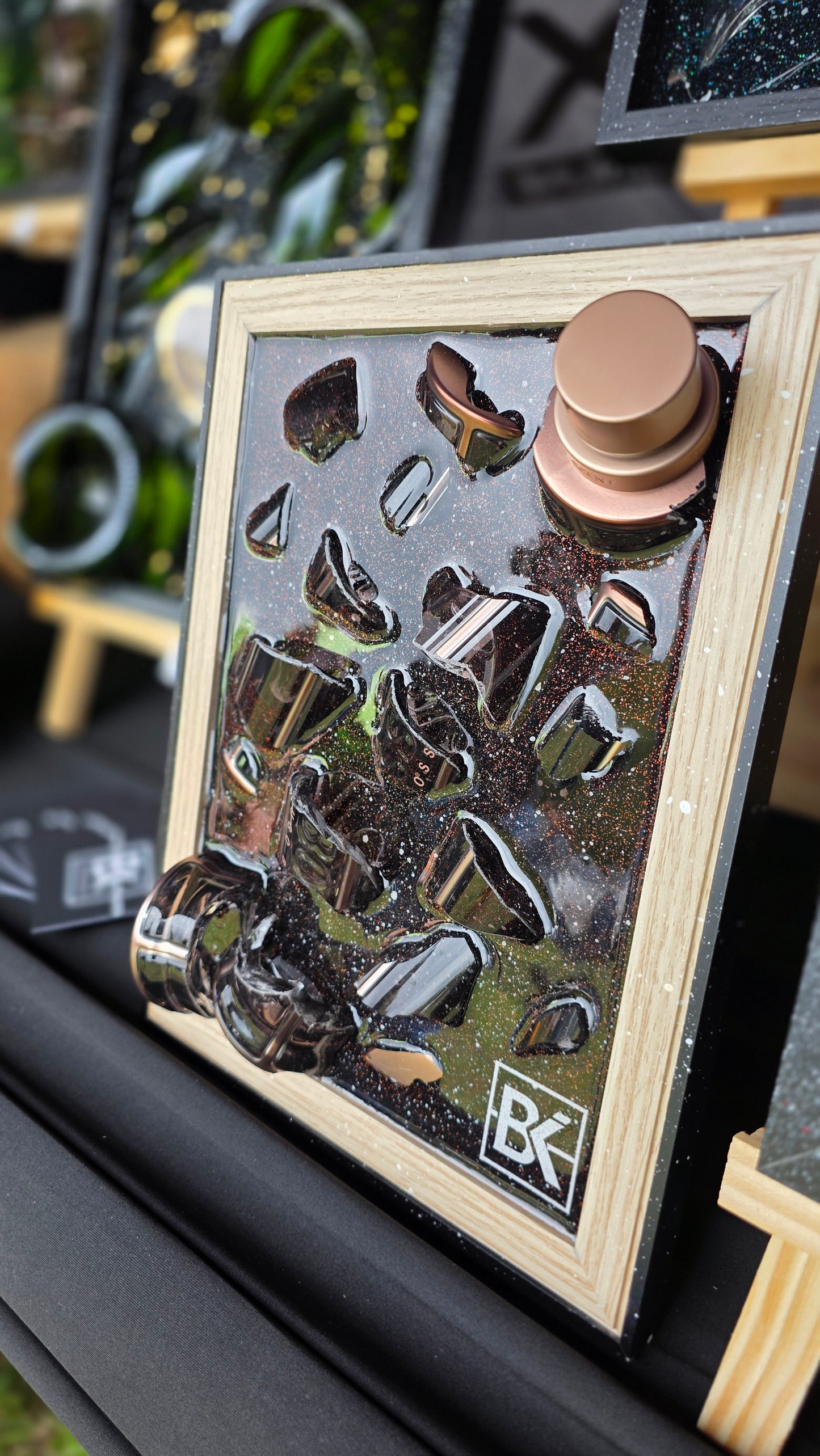 Hugo Boss - 18 x 24cm