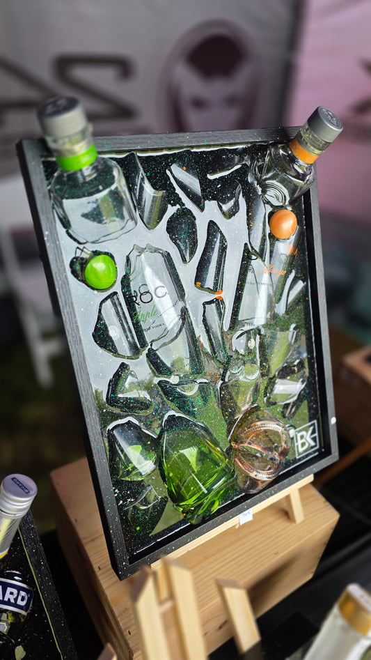 Double Ciroc Mango vs Apple - 30 x 40cm